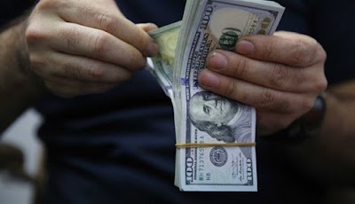 اسعار صرف الدولار امام الدينار اليوم في الأسواق العراقية بيع وشراء
