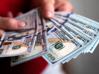اسعار صرف الدولار امام الدينار اليوم السبت في الأسواق العراقية