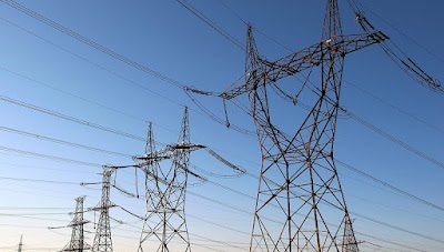 الكهرباء توضح مستجدات الربط الخليجي وموعد اتمامه