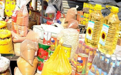 وزارة التجارة تعلن عن مفردات السلة الغذائية وإضافة مواد اخرى للمواطنين